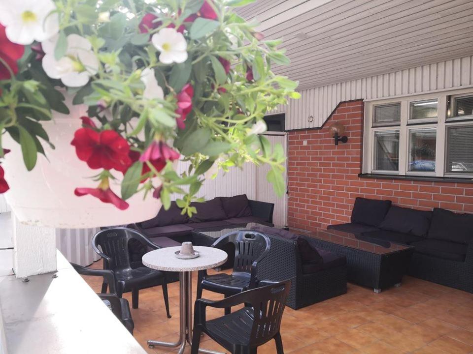Hotelli Ravintola Tiilikka Rautavaara Εξωτερικό φωτογραφία
